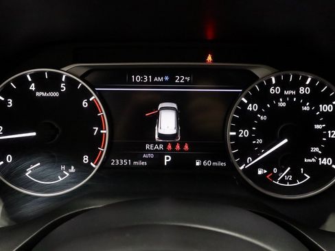 Certified 2022 Nissan Rogue SV image 28