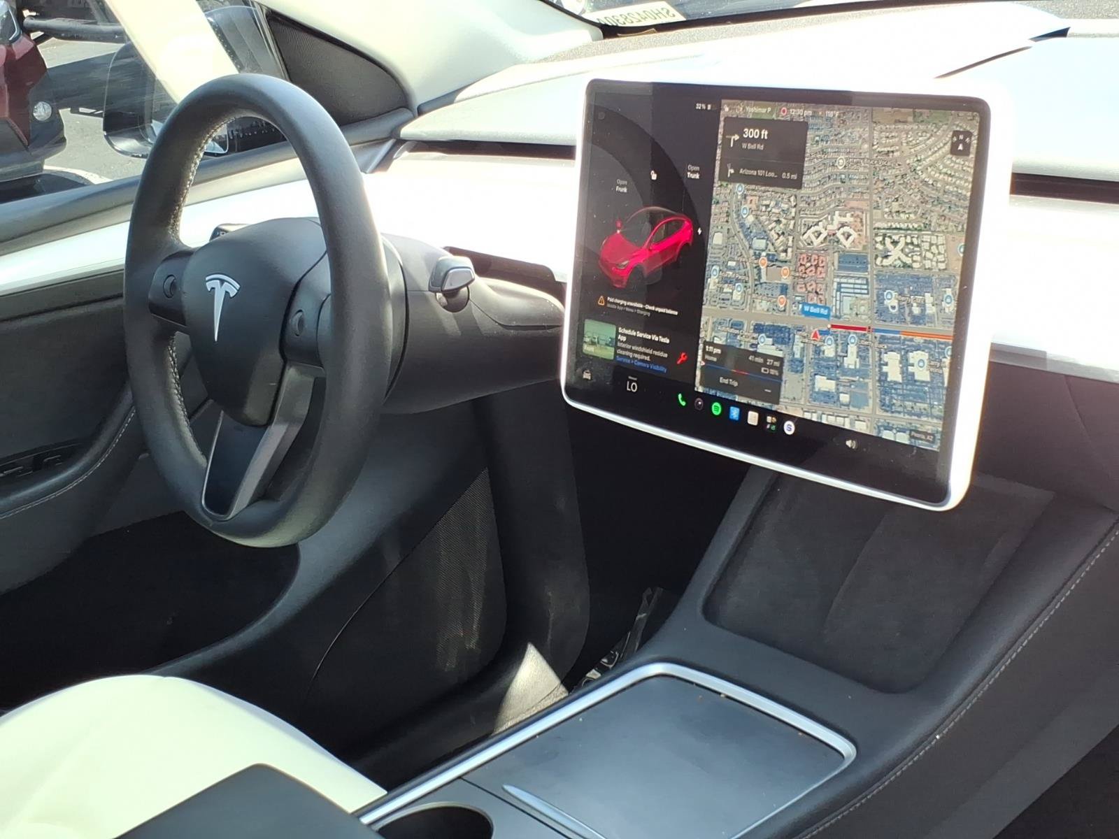 Used 2025 Tesla Model Y Long Range RWD image 13