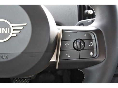 Used 2025 MINI Cooper S image 13