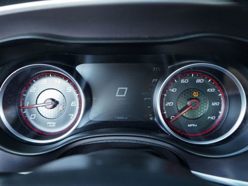 Used 2022 Dodge Charger SXT w/ Leather Interior Group image 6