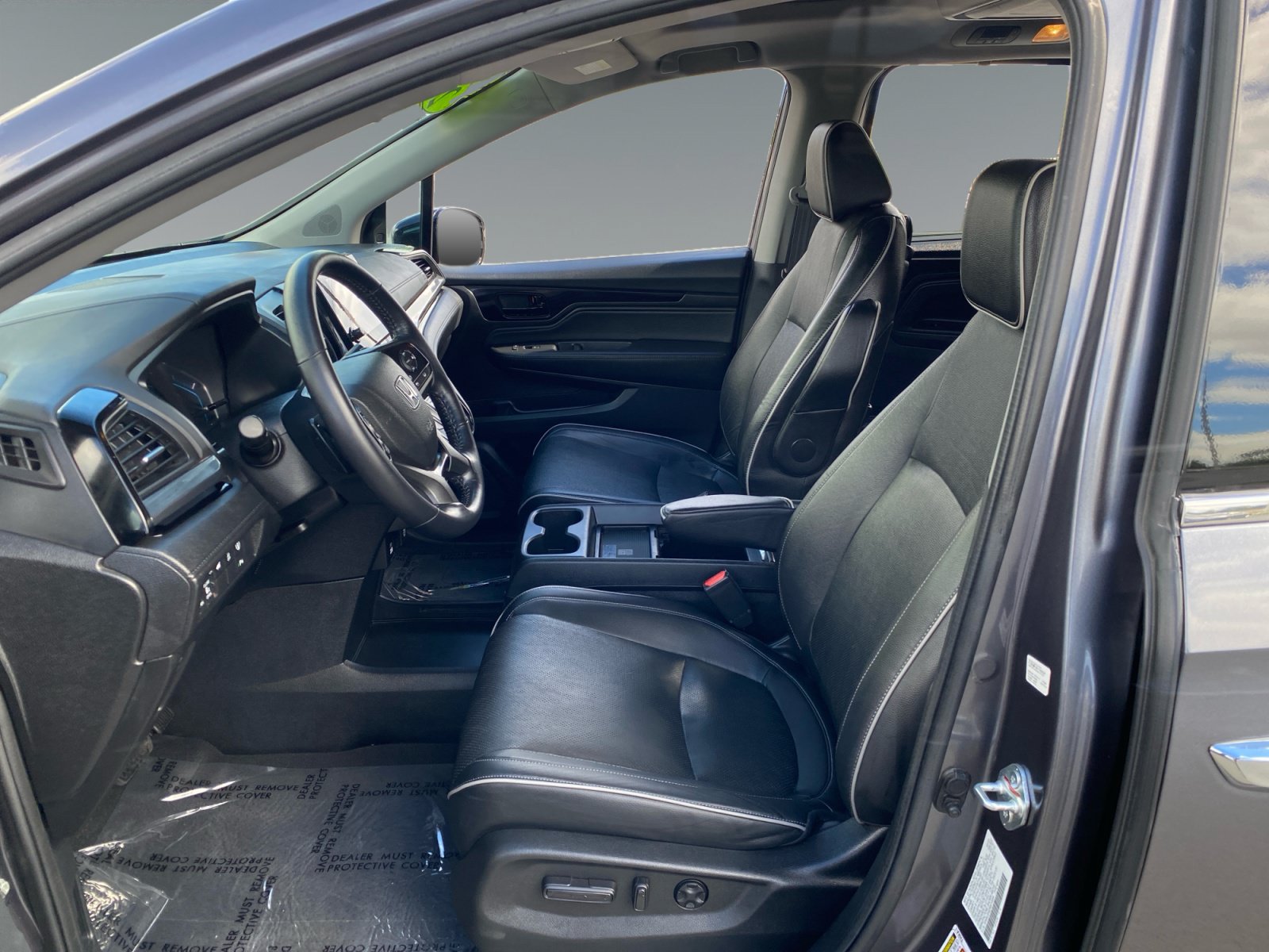 Used 2024 Honda Odyssey Elite image 9