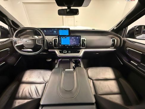 Used 2025 Ford Expedition Tremor image 71