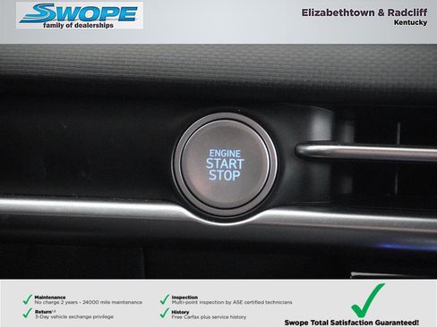 Used 2025 Hyundai Santa Cruz SEL AWD/4WD image 18
