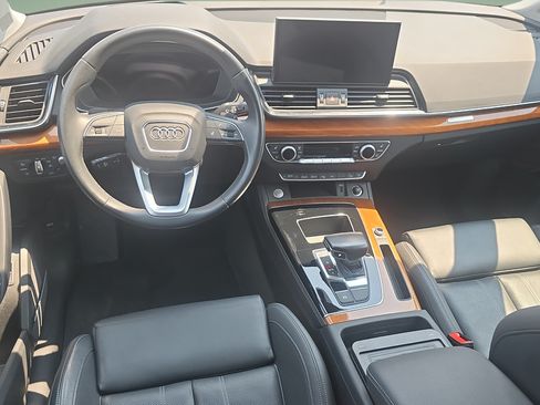 Used 2022 Audi Q5 2.0T Prestige w/ Prestige Package AWD/4WD image 18