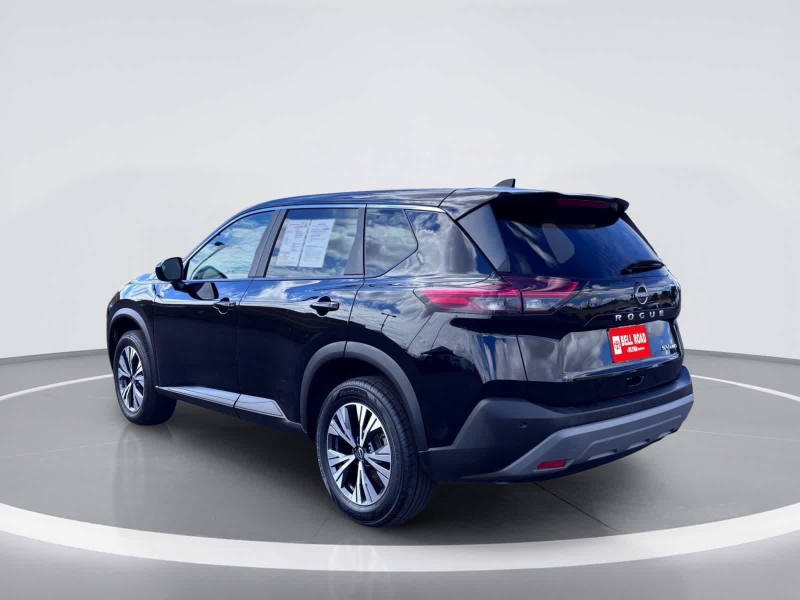 Used 2023 Nissan Rogue SV AWD/4WD image 6