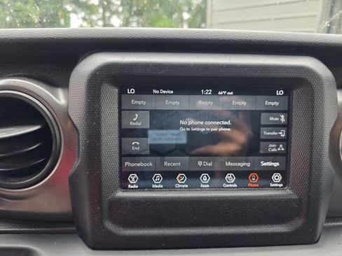 Used 2022 Jeep Wrangler Unlimited Sport AWD/4WD image 8