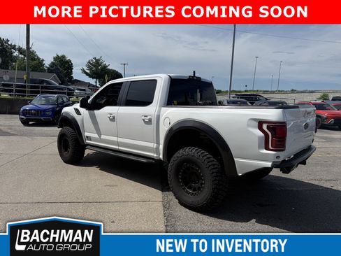 Used 2018 Ford F150 Raptor w/ Equipment Group 802A Luxury AWD/4WD image 4