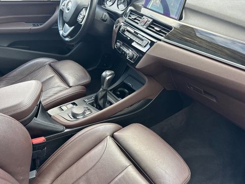 Used 2018 BMW X1 xDrive28i image 32