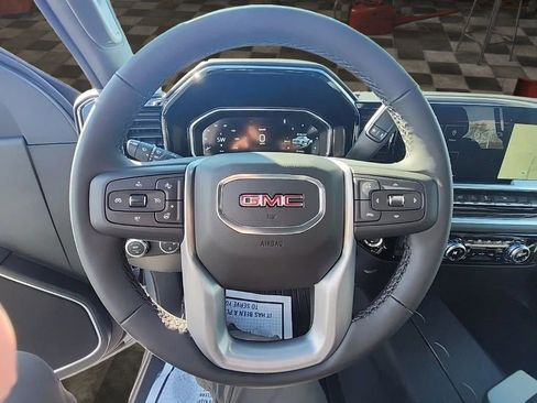 New 2026 GMC Sierra 1500 SLE w/ Preferred Package AWD/4WD image 27