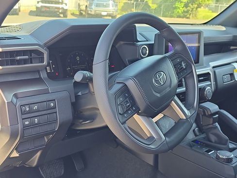 New 2026 Toyota 4Runner SR5 RWD image 14