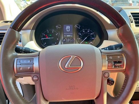 Used 2019 Lexus GX 460 Premium w/ Premium Package AWD/4WD image 24