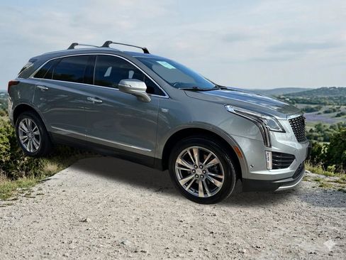 Used 2023 Cadillac XT5 Premium Luxury w/ Technology Package image 1