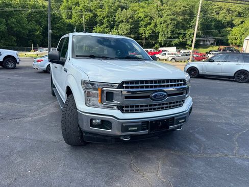 Used 2019 Ford F150 XLT w/ Equipment Group 302A Luxury AWD/4WD image 7