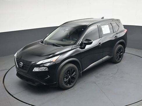 Used 2023 Nissan Rogue SV w/ SV Premium B Package FWD image 36
