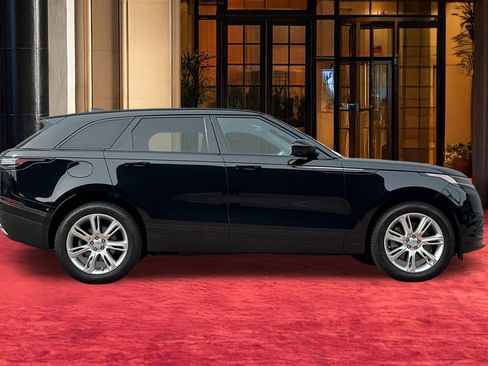 Used 2026 Land Rover Range Rover Velar S image 9