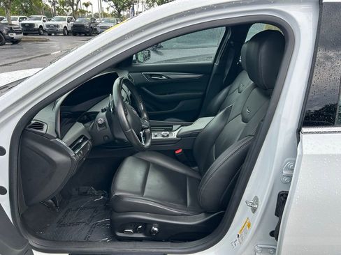 Used 2025 Cadillac CT5 Premium Luxury RWD image 15