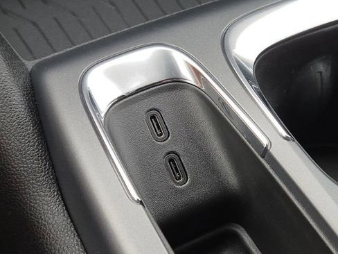 Certified 2026 Chevrolet Equinox EV LT image 6