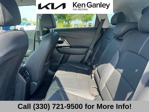 Certified 2022 Kia Niro EX Premium FWD image 11