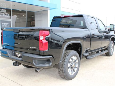 New 2025 Chevrolet Silverado 2500 Custom w/ Custom Convenience Package image 9