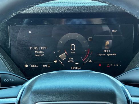 Used 2025 GMC Yukon Denali image 22