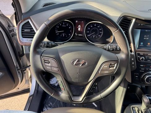 Used 2017 Hyundai Santa Fe SE w/ SE Premium Package 02 image 23