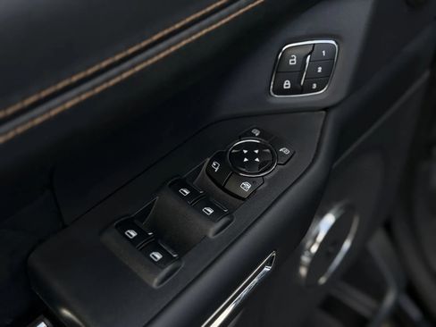 Used 2023 Ford Expedition Max Platinum image 27