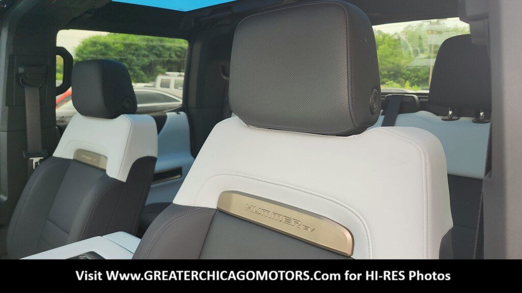 Used 2024 GMC Hummer EV 3X w/ Omega Edition AWD/4WD image 12