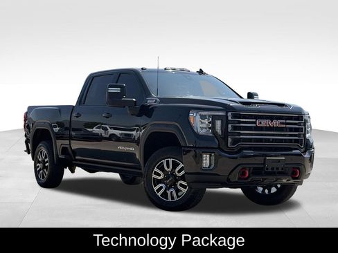 Used 2021 GMC Sierra 2500 AT4 w/ AT4 Premium Plus Package AWD/4WD image 2