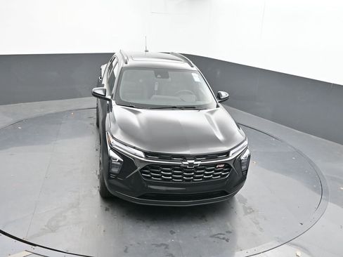 New 2026 Chevrolet Trax RS w/ Sunroof Package image 36