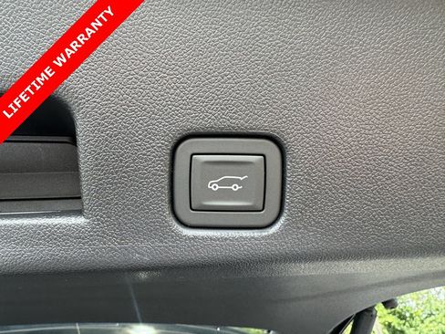 New 2026 Chevrolet Traverse High Country image 6