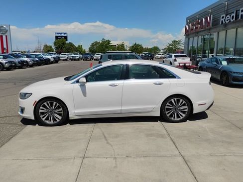 Used 2019 Lincoln MKZ Reserve FWD image 8
