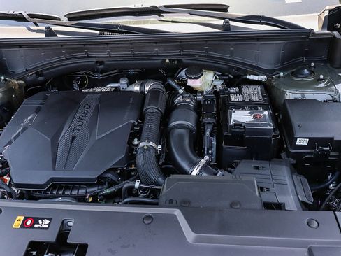 New 2026 Hyundai Santa Fe Calligraphy FWD image 16