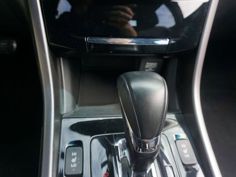 Used 2017 Honda Accord Sport Special Edition image 11