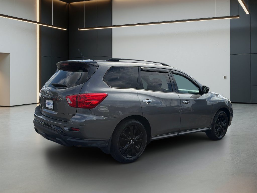 Used 2018 Nissan Pathfinder SL w/ Midnight Edition Package FWD image 6