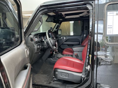Used 2024 Jeep Wrangler Unlimited Rubicon 392 AWD/4WD image 17