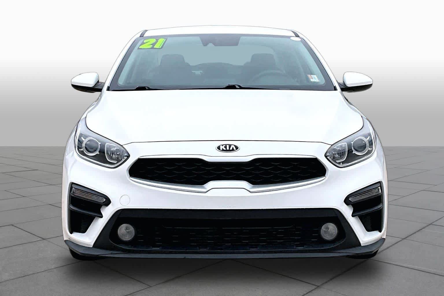 Used 2021 Kia Forte Sedan FWD image 4