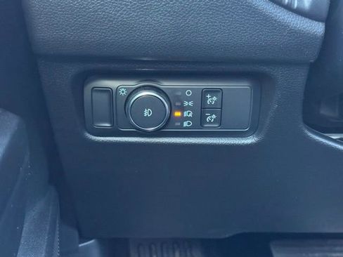 New 2025 Ford Ranger XLT w/ Equipment Group 301A High image 34