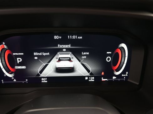Certified 2025 Nissan Rogue Platinum w/ Platinum Premium Package FWD image 12