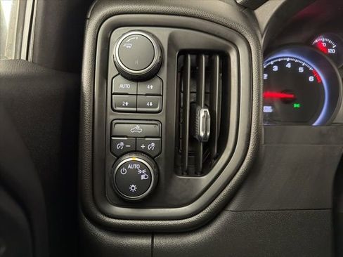 Used 2021 Chevrolet Silverado 1500 Custom Trail Boss image 29
