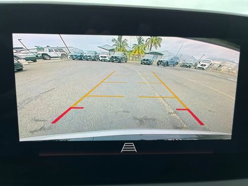 Used 2025 Buick Envista Sport Touring FWD image 21