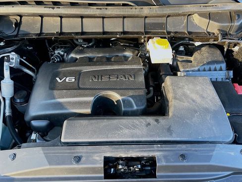 Used 2022 Nissan Pathfinder SV w/ SV Black Package image 28