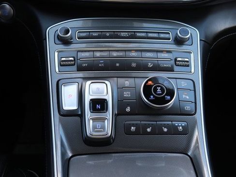 Used 2023 Hyundai Santa Fe Limited image 19