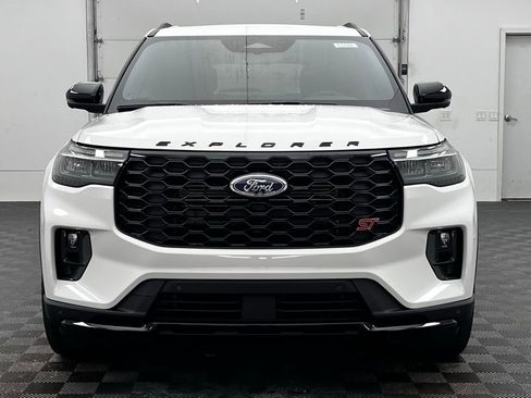 New 2026 Ford Explorer ST w/ Sun And Sound Package image 15