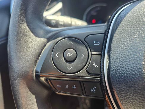 Used 2021 Toyota RAV4 XSE AWD/4WD image 36