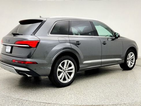 Used 2025 Audi Q7 3.0T Premium Plus AWD/4WD image 5