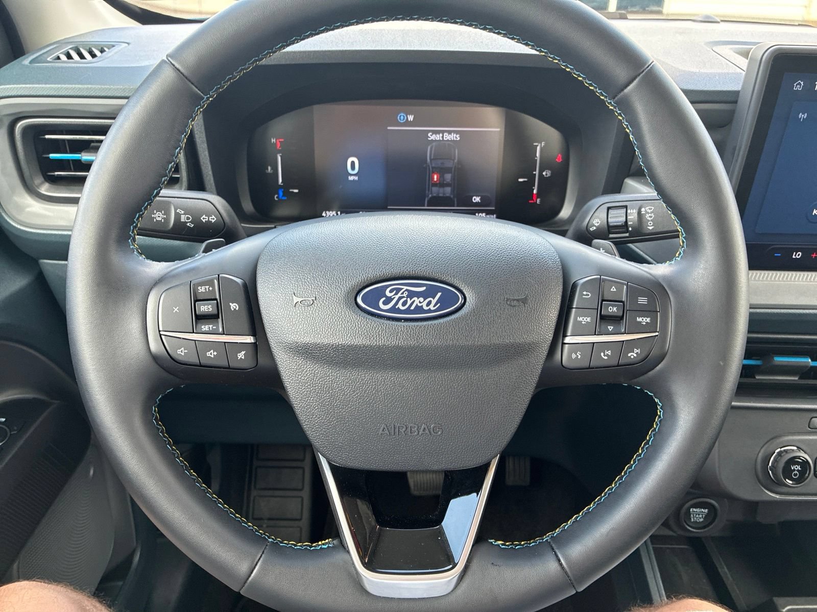 Used 2025 Ford Maverick Lobo AWD/4WD image 21