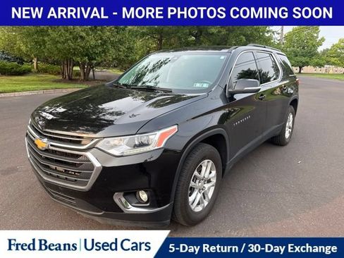 Used 2021 Chevrolet Traverse LT w/ LPO, Floor Liner Package AWD/4WD image 3