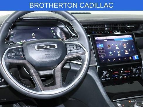 Used 2023 Jeep Grand Cherokee 4WD 4xe image 19