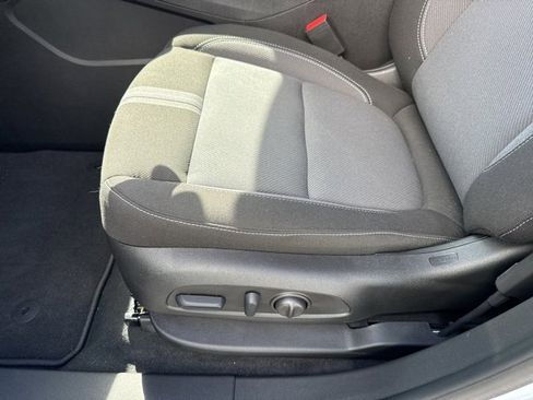 New 2025 Chevrolet Blazer LT w/ Midnight/Sport Edition image 10