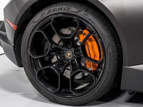 Used 2017 Lamborghini Huracan LP 580-2 image 53